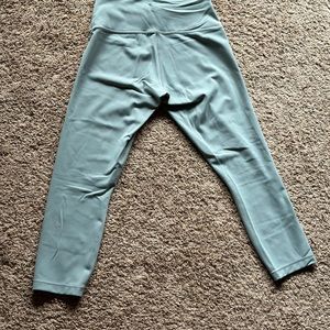 lululemon base pace crop 23”